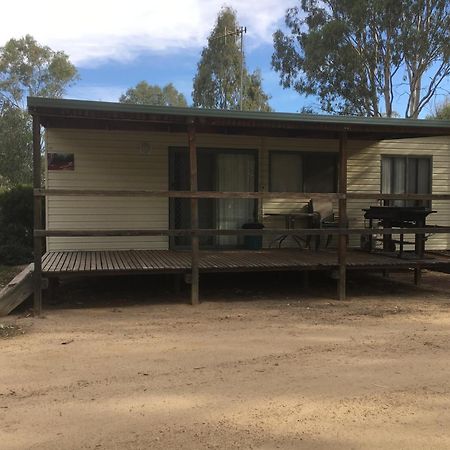 Murray River Hideaway Holiday Park Strathmerton Bagian luar foto